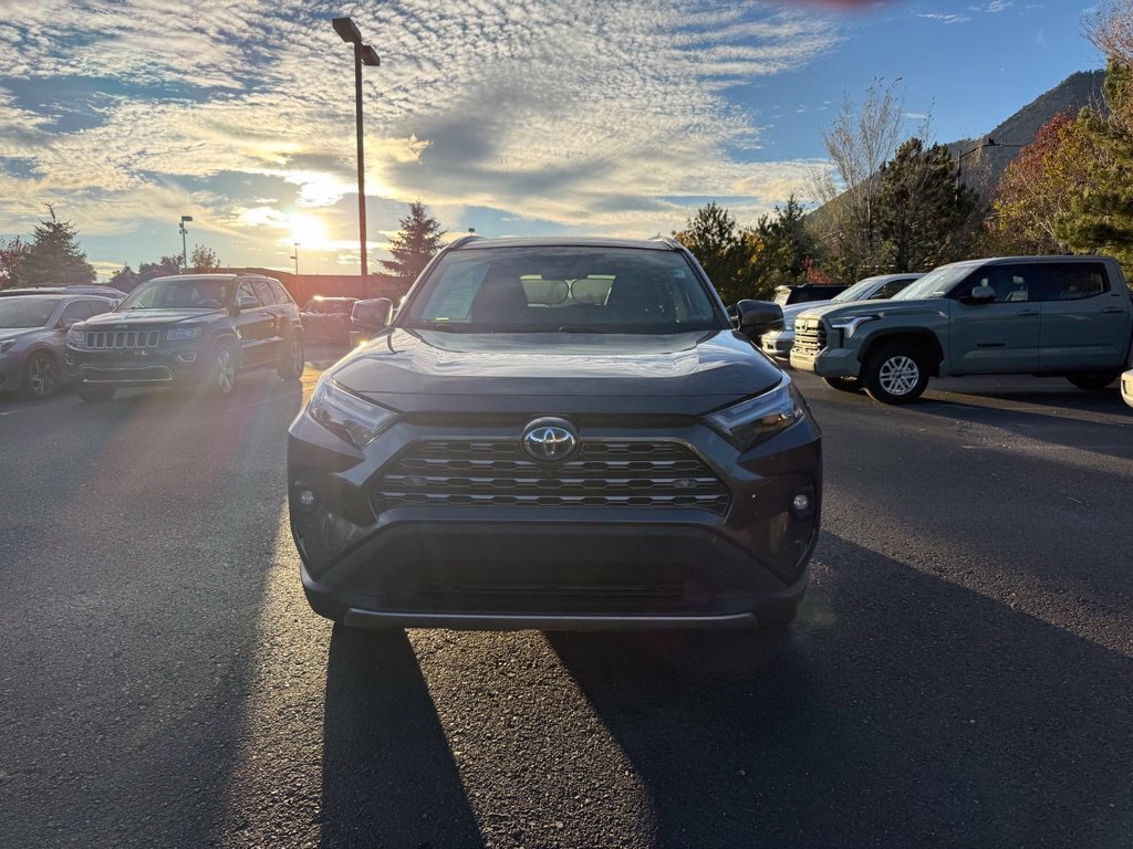 Used 2022 Toyota RAV4 Limited AWD/4WD image 2
