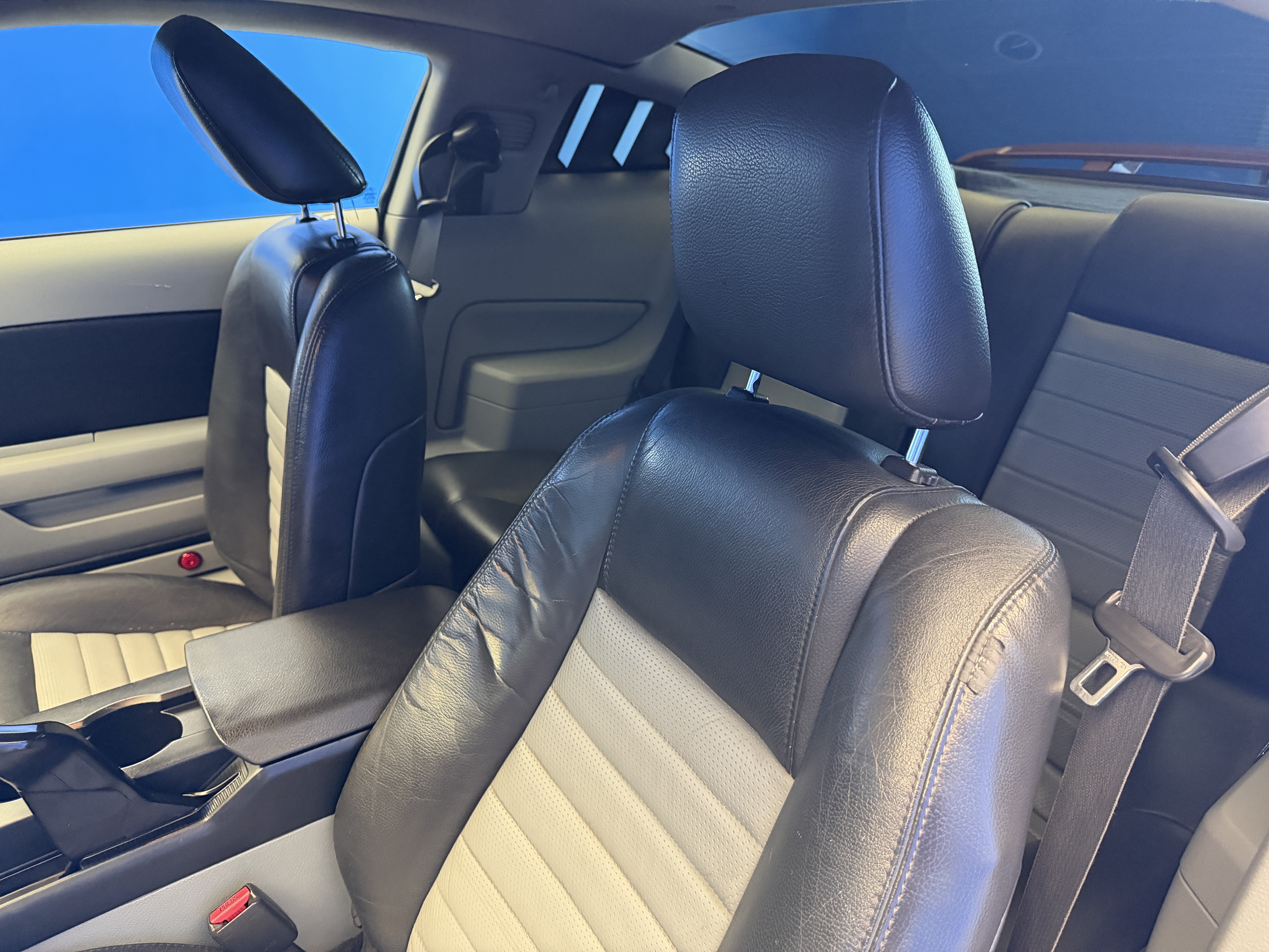 Used 2008 Ford Mustang GT RWD image 12