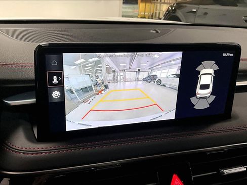 Used 2024 Genesis G70 2.5T w/ Sport Prestige Package image 23