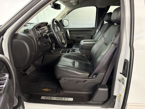 Used 2012 Chevrolet Silverado 1500 LT w/ All-Star Edition RWD image 5