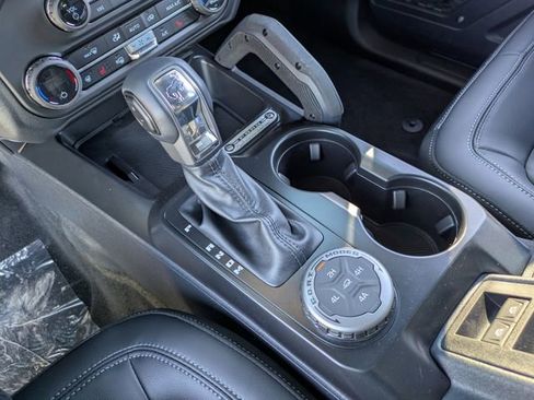 New 2026 Ford Bronco Outer Banks w/ Sasquatch Package image 59