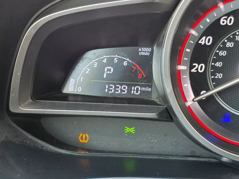 Used 2015 MAZDA MAZDA3 i Grand Touring image 19