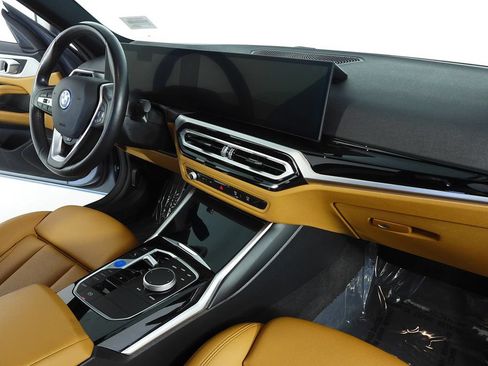 Used 2023 BMW i4 eDrive40 w/ Premium Package RWD image 13