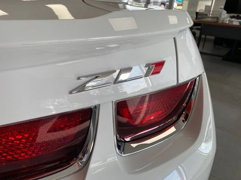 Used 2013 Chevrolet Camaro ZL1 RWD image 5