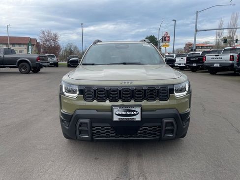 New 2026 Jeep Cherokee Laredo image 8