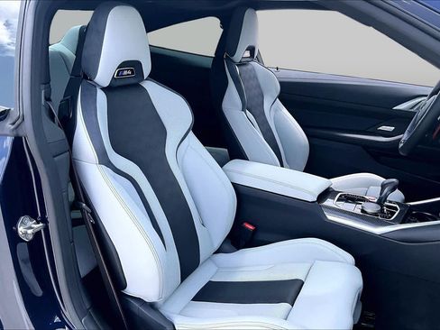 Used 2026 BMW M4 Competition w/ Executive Package RWD image 7