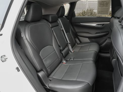 Certified 2023 INFINITI QX50 Luxe AWD/4WD image 36