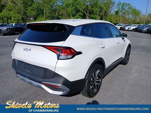 Used 2023 Kia Sportage EX FWD image 6