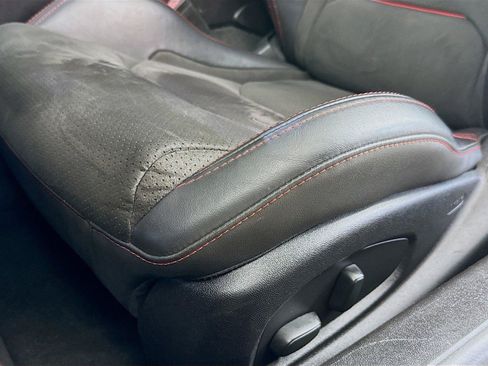 Used 2017 Chevrolet Camaro ZL1 RWD image 18
