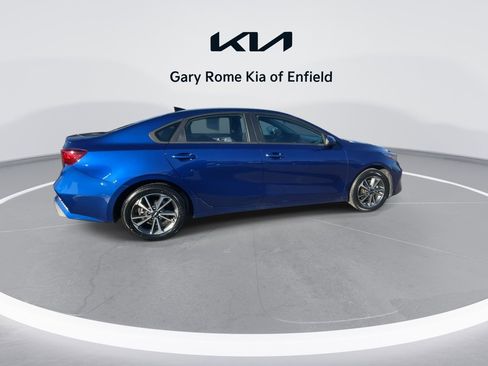 Certified 2023 Kia Forte LXS image 9