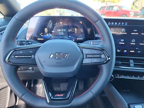 New 2026 Chevrolet Equinox EV RS image 18