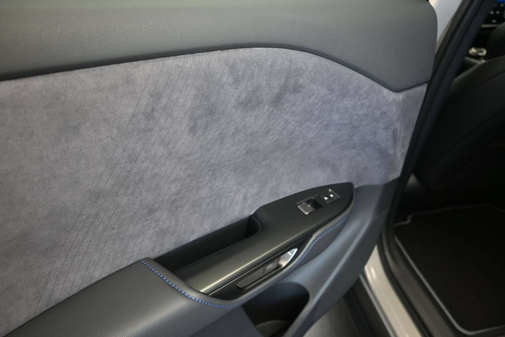 New 2026 Lexus RZ 450e AWD w/ Luxury Package image 15