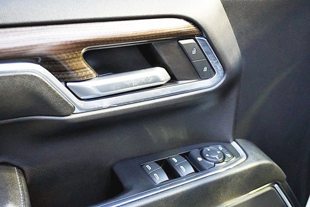 Used 2024 Chevrolet Silverado 1500 RST AWD/4WD image 33