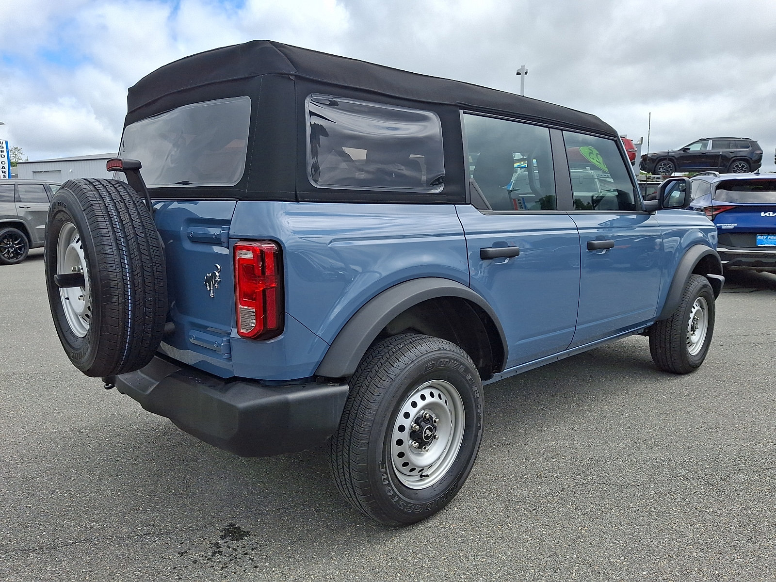 Certified 2025 Ford Bronco 4-Door AWD/4WD image 6