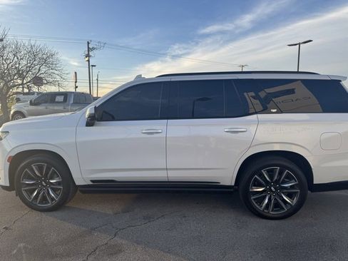 Used 2021 Cadillac Escalade Sport Platinum image 6