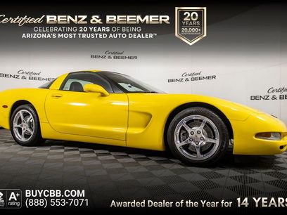 Used 2000 Chevrolet Corvette Coupe w/ Roof Pkg