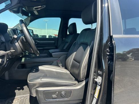 Used 2022 RAM 1500 Limited AWD/4WD image 5