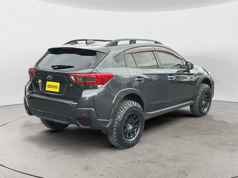 Used 2019 Subaru Crosstrek 2.0i Limited w/ Moonroof Package w/Navigation AWD/4WD image 5