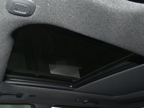 New 2026 Jeep Grand Cherokee Limited w/ Limited Altitude Package image 11