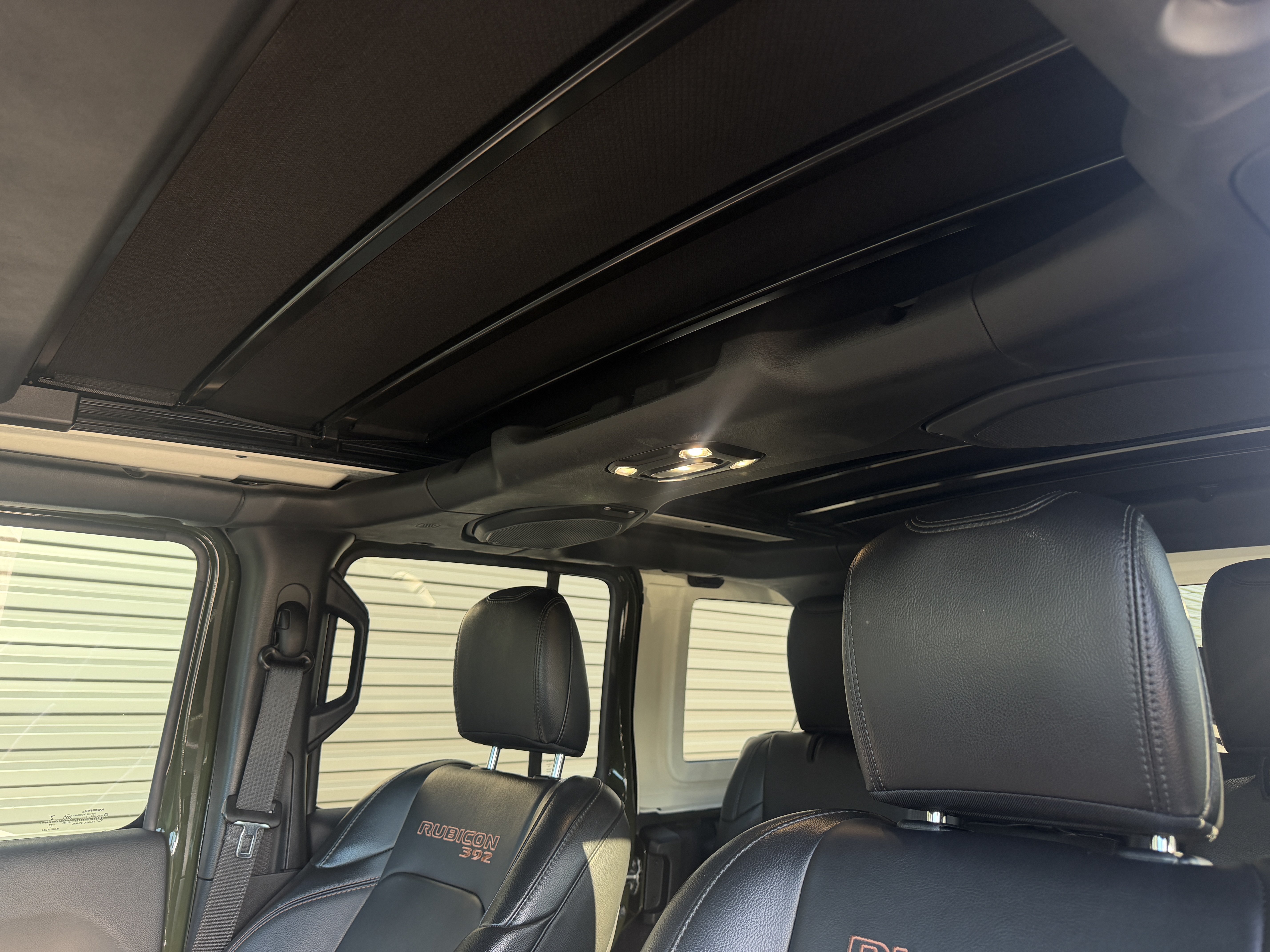 Used 2022 Jeep Wrangler Unlimited Rubicon AWD/4WD image 30