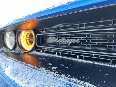 Used 2023 Dodge Challenger SXT w/ Plus Package image 26