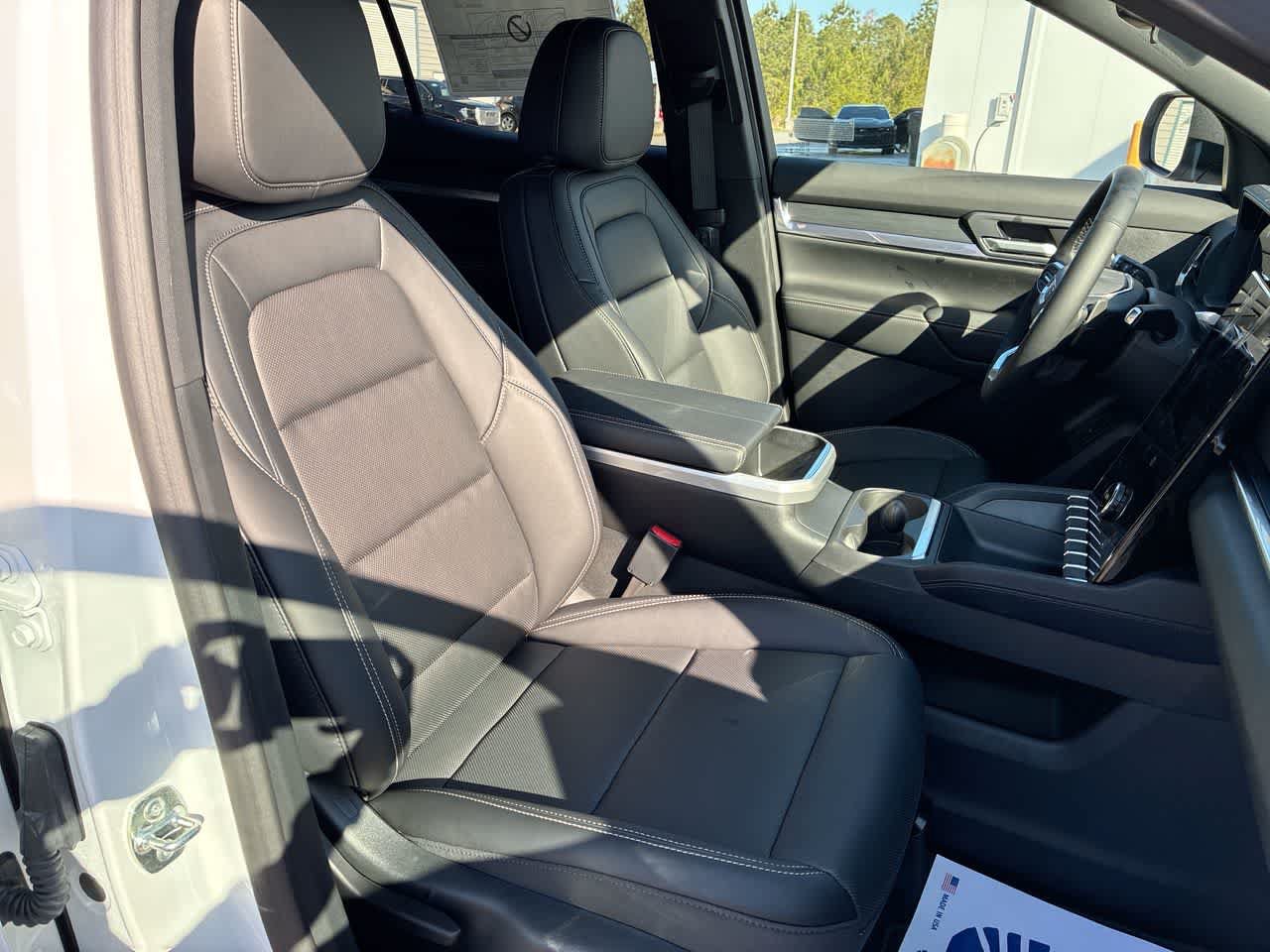 New 2026 GMC Terrain Elevation w/ Elevation Premium Package FWD image 27