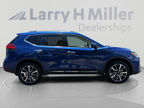 Used 2017 Nissan Rogue SL w/ SL Premium Package AWD/4WD image 6