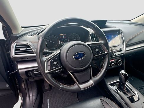 Used 2022 Subaru Crosstrek 2.5i Limited AWD/4WD image 11
