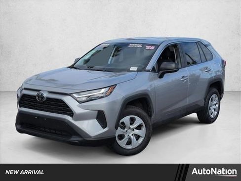 Used 2025 Toyota RAV4 LE image 1