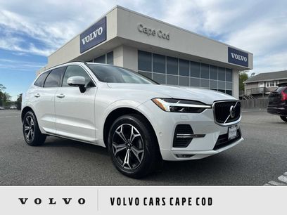 Used 2022 Volvo XC60 B5 Momentum w/ Advanced Package