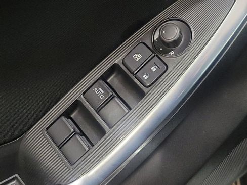 Used 2013 MAZDA CX-5 Sport w/ Bluetooth Audio Pkg image 27