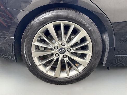 Used 2019 INFINITI Q50 Luxe w/ Cargo Package (L96) RWD image 33