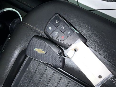 Used 2024 Chevrolet Tahoe High Country image 14