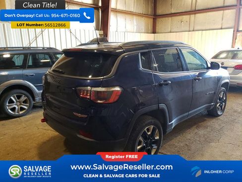 Used 2017 Jeep Compass Trailhawk w/ Leather Interior Group AWD/4WD image 4