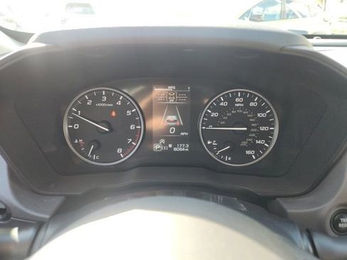 Used 2025 Subaru Crosstrek 2.0i Premium image 30