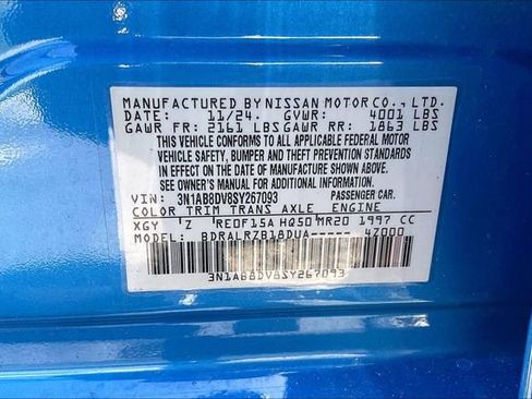 Certified 2025 Nissan Sentra SR FWD image 33
