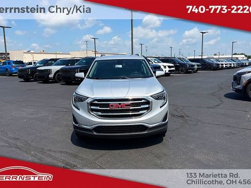Used 2020 GMC Terrain SLT AWD/4WD image 2