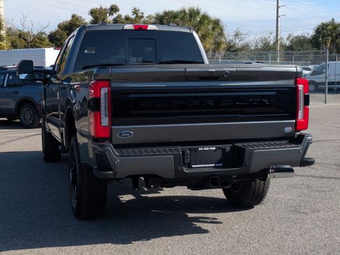 New 2026 Ford F250 Platinum w/ FX4 Off-Road Package image 7