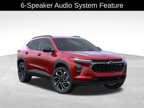 New 2026 Chevrolet Trax RS w/ Driver Confidence Package FWD image 8