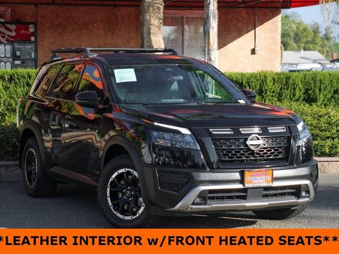Used 2023 Nissan Pathfinder Rock Creek image 2