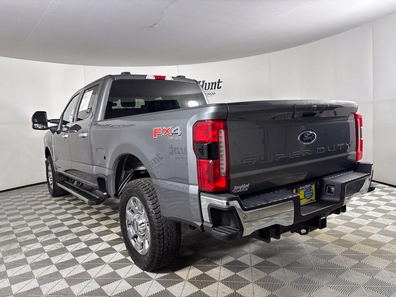 Used 2025 Ford F250 Lariat w/ Chrome Package AWD/4WD image 6