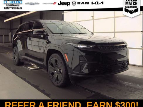 Used 2025 Jeep Wagoneer S Launch Edition image 8