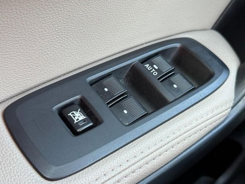 Used 2023 Ford Ranger Lariat w/ Equipment Group 501A High image 22