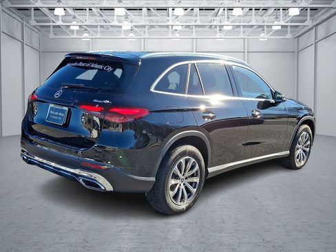 Certified 2026 Mercedes-Benz GLC 300 4MATIC image 6