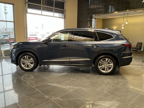 Certified 2025 Acura MDX SH-AWD image 5