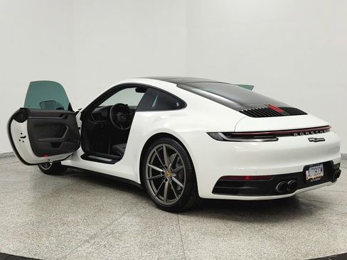 Used 2021 Porsche 911 Carrera image 10