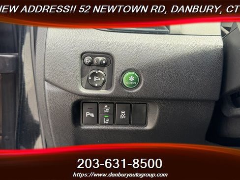 Used 2019 Honda Pilot Elite image 16