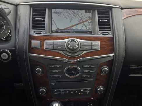 Used 2015 INFINITI QX80 4WD w/ Deluxe Technology Package image 17