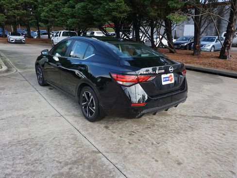 Used 2025 Nissan Sentra SV w/ All-Weather Package FWD image 17