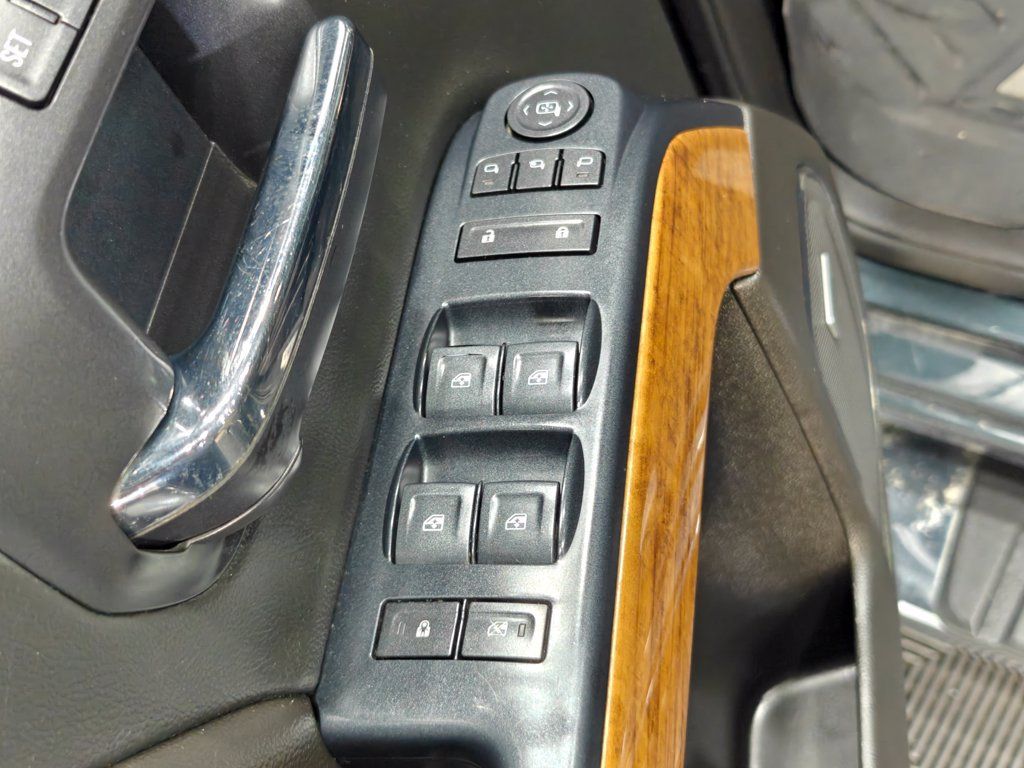 Used 2018 Chevrolet Silverado 2500 High Country w/ Duramax Plus Package AWD/4WD image 48